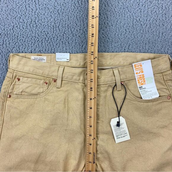Levi's Fresh Premium Men's Straight Leg Button Fly Jeans Size: 36 - Picture 12 of 16